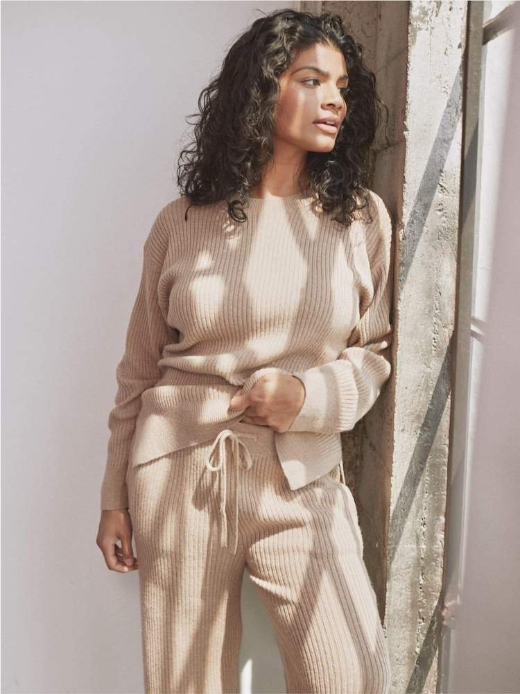 attachment-61ddfbc13b64d723cb4e90a0