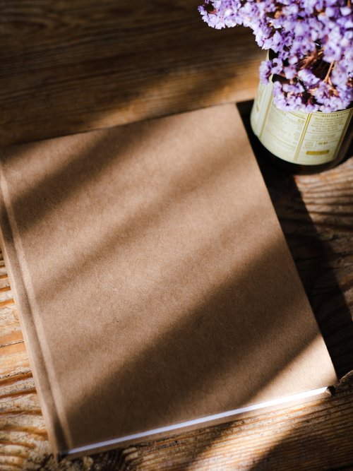 The front of the Green Dreamer 2024 planner.