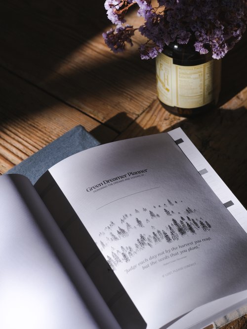 The inside front cover of the Green Dreamer 2024 planner.