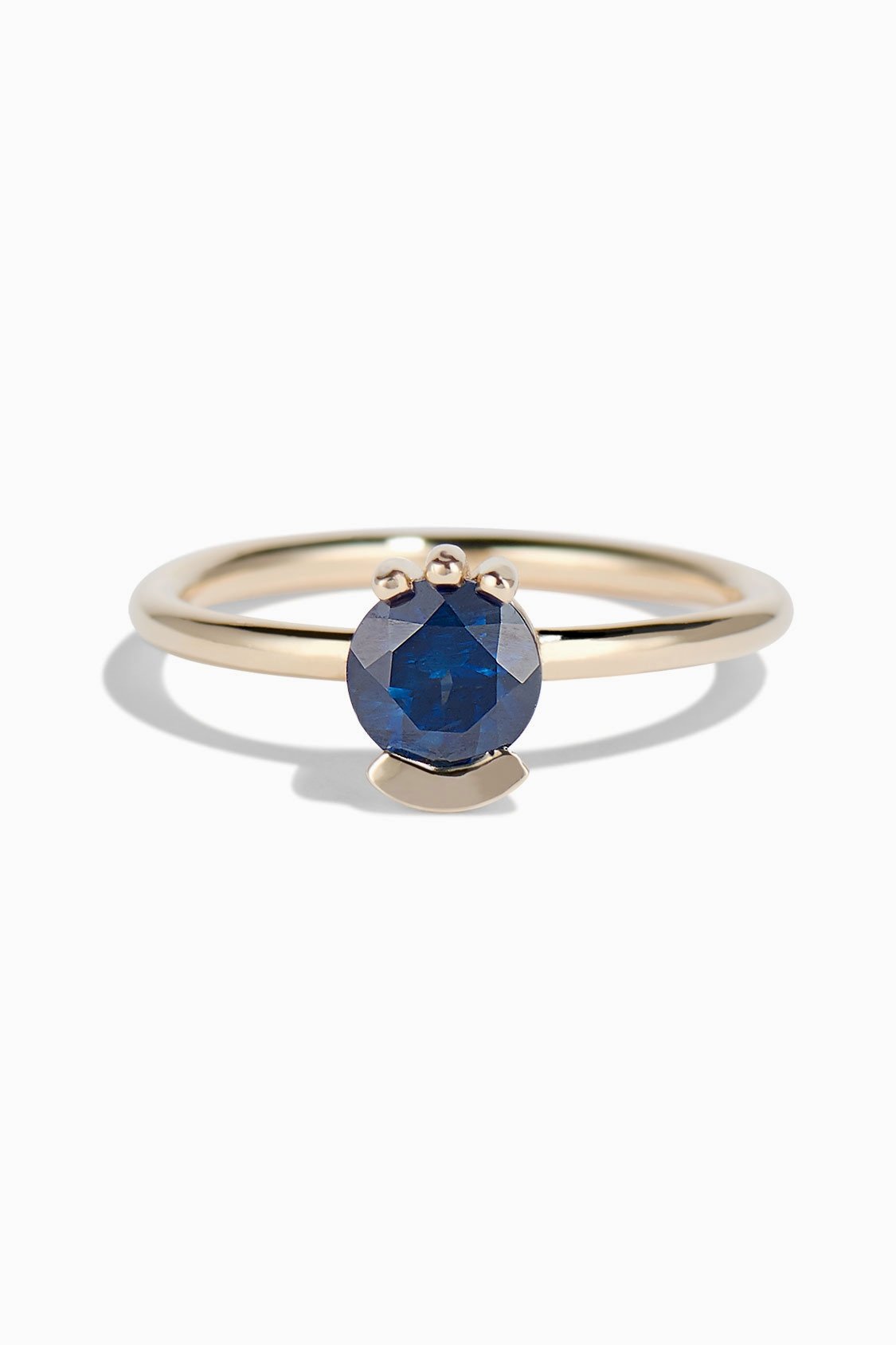 Lash_Solitaire_Blue_Ring_Sapphire_14KY_0136_WEB.jpg
