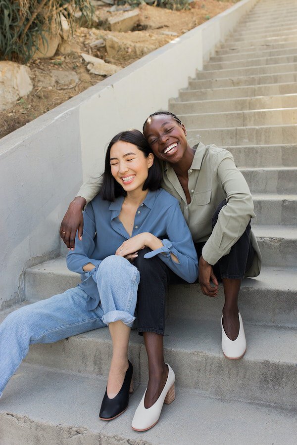 12 Inspiring Daily Newsletters For The Well-Read Woman