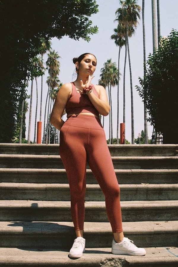 9 Best Sustainable Activewear Brands For Winter 2023