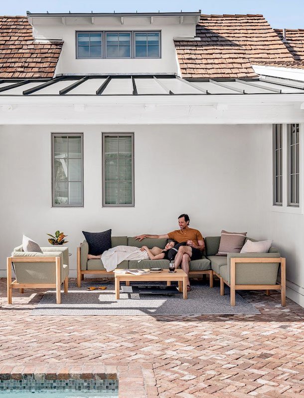 7 Sustainable &amp; Eco-Friendly Outdoor Furniture Brands