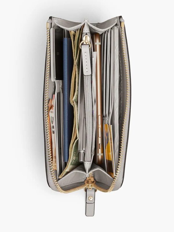 An open Lo & Sons wallet.