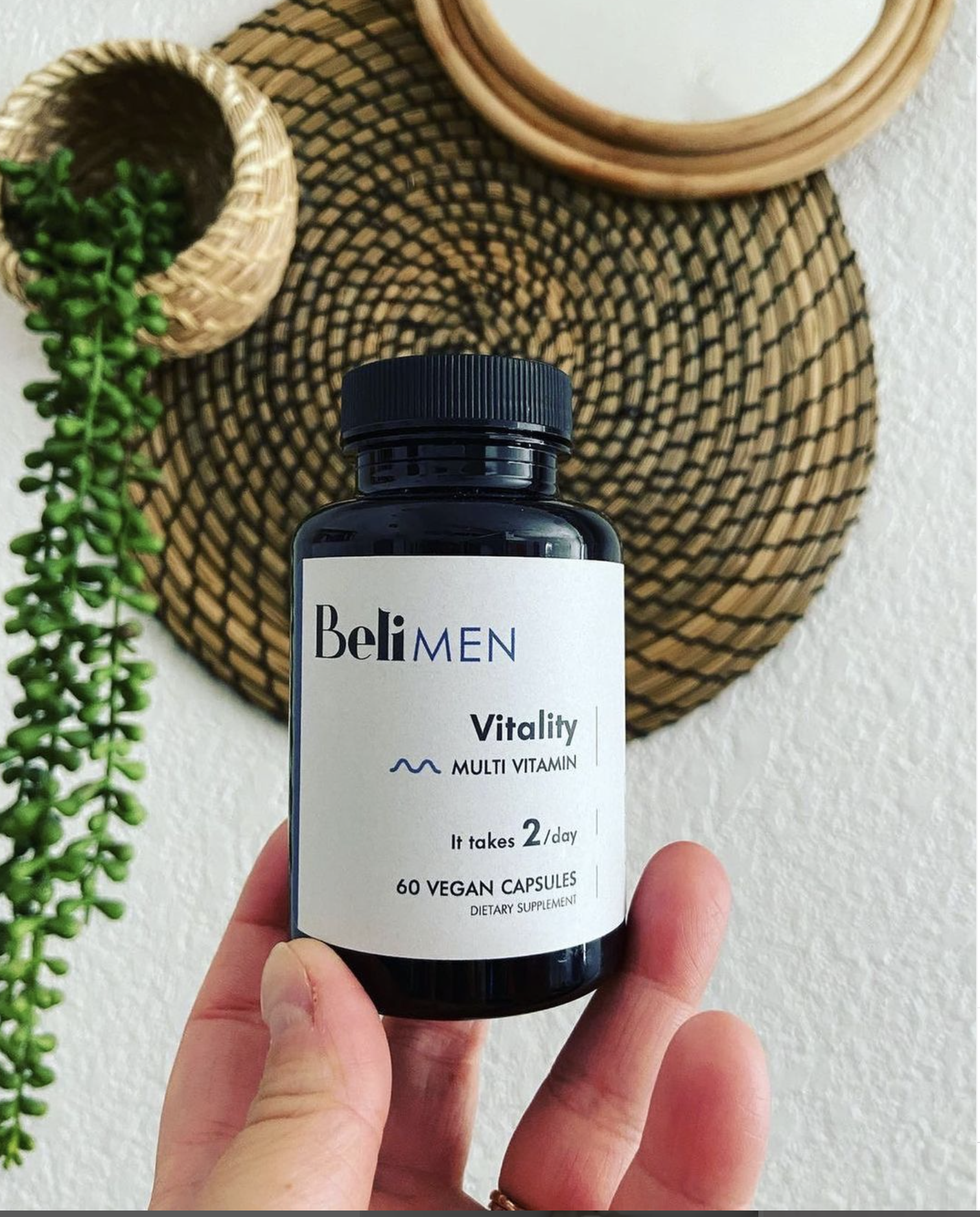 Beli Men Vitality multivitamins.