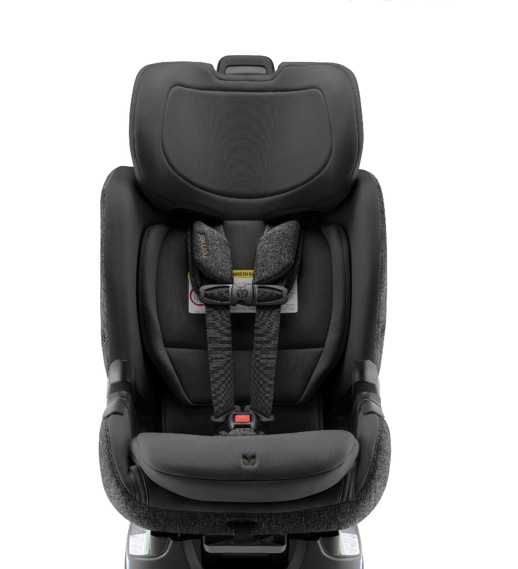 Black child car seat with a five-point harness on a white background.